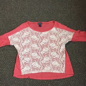 Dark pinkish lace flower medium sleeve shirt